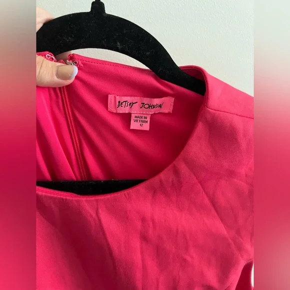 BETSEY JOHNSON Women's Watermelon Scuba Sleeve
Sheath Dress Size 12 - Picture 5 of 8